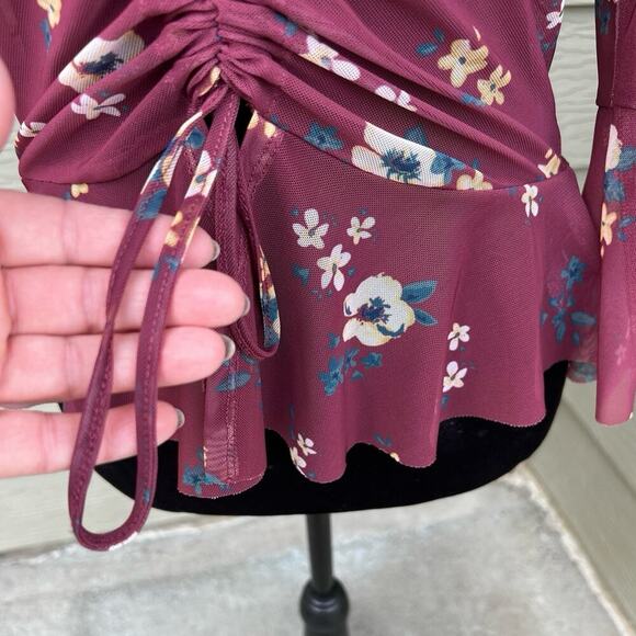 Hippie Laundry sheer top, bell sleeves, flared waist, Maroon. Women's size S - Picture 3 of 9